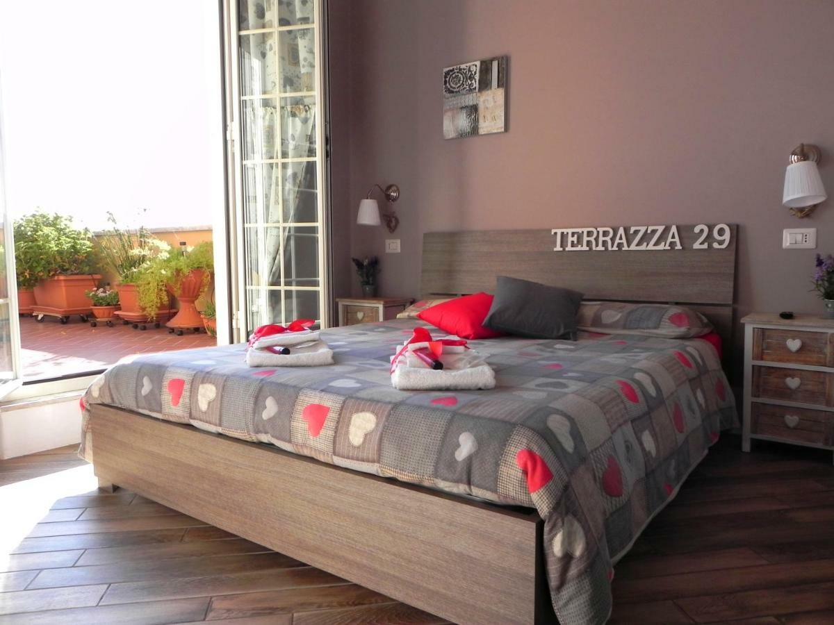 Terrazza 29 Holiday Home โรม ภายนอก รูปภาพ